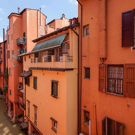 Canaletto Apartment Bologna Bagian luar foto