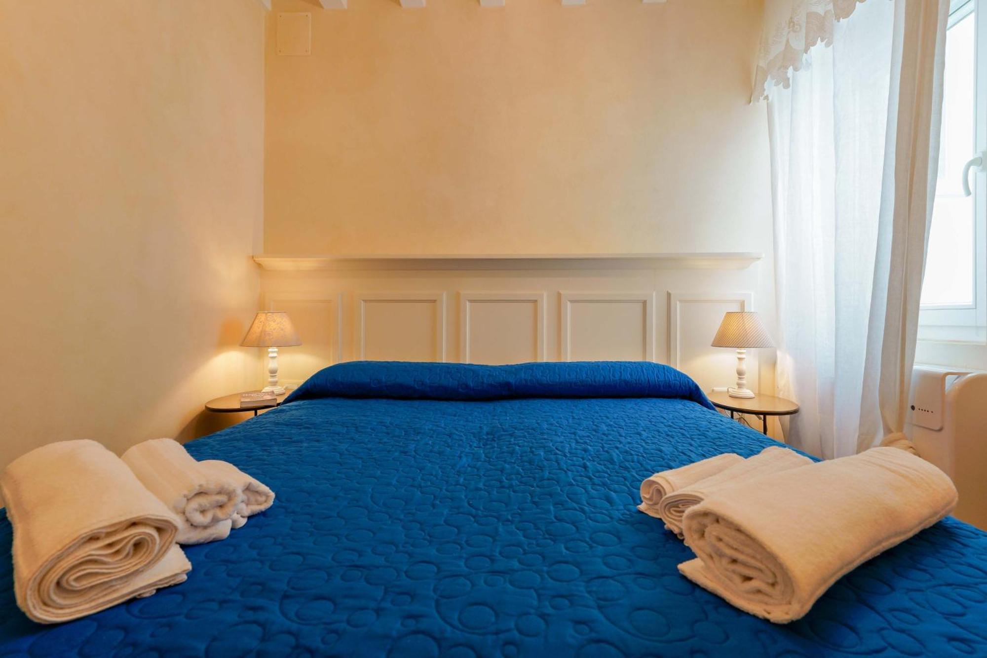 Canaletto Apartment Bologna Bagian luar foto