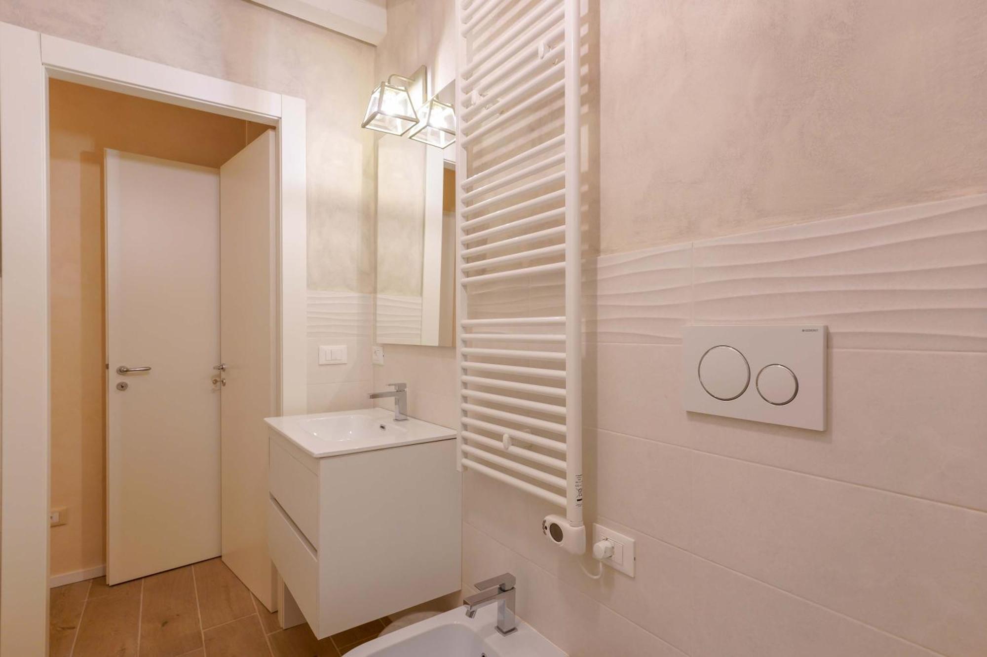 Canaletto Apartment Bologna Bagian luar foto